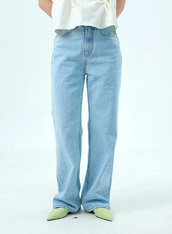 Wide Light Wash Jeans OY318