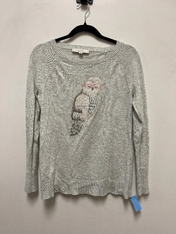 Sweater By Loft In Grey, Size: Xs