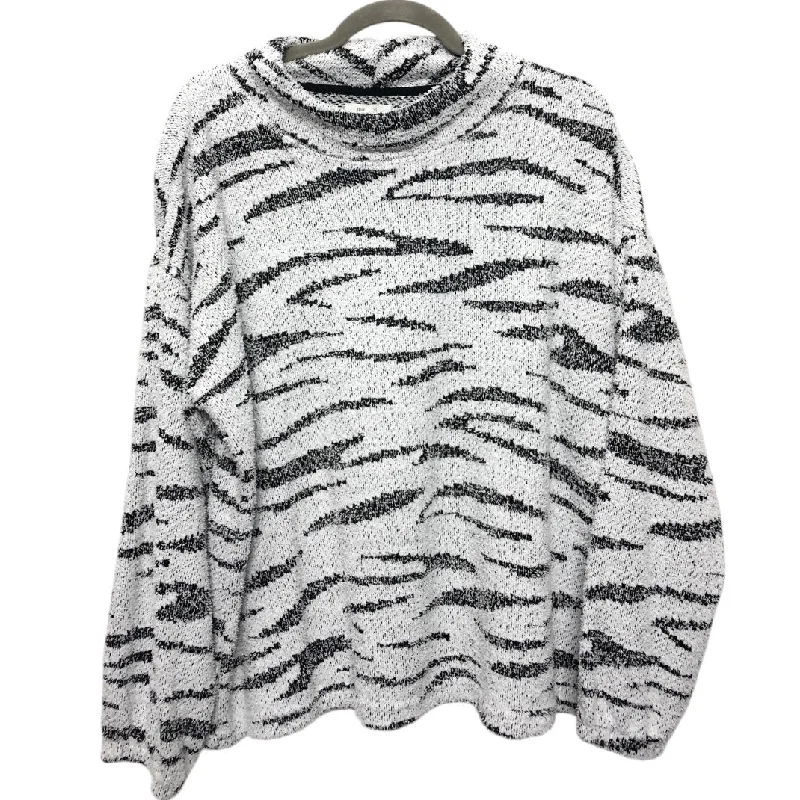 Sweater By Maurices In Black & White, Size: 1x