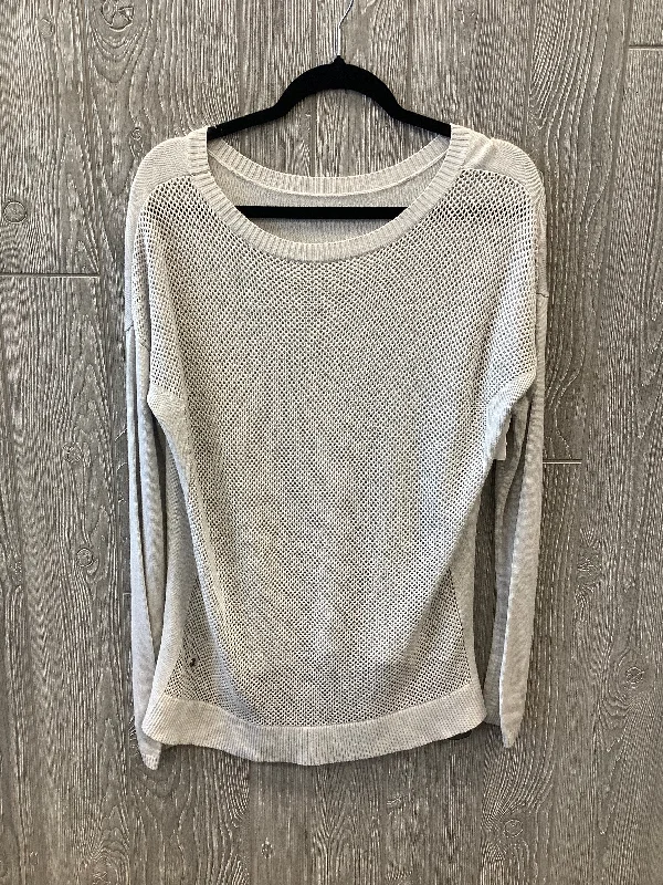 Top Long Sleeve By Lululemon In Grey, Size: 10