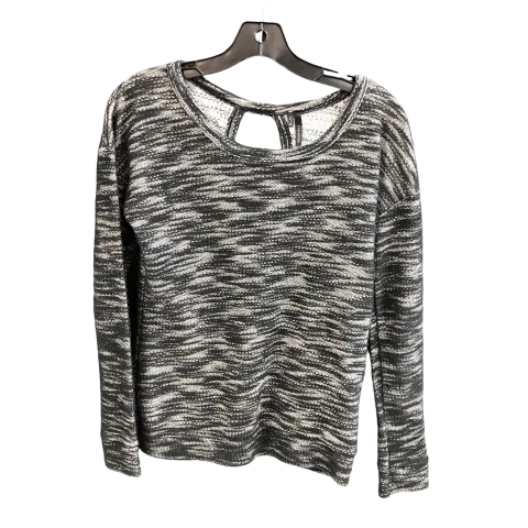 Top Long Sleeve By Maurices In Black & White, Size: S